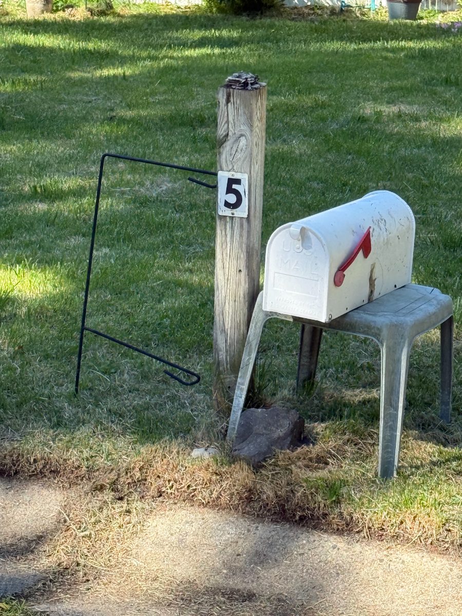 Before — Exterior — Mailbox Repair in Mt. Laurel, NJ — GSD Home Improvement South Jersey
